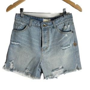 NWT Chelsea & Violet C & V Womens Jean Shorts Size 26 Cutoff Button Fly Frayed